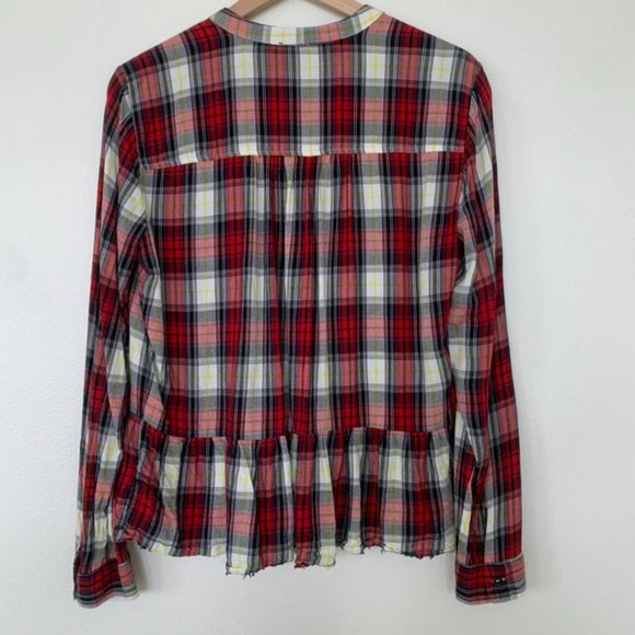 Splended Ruffle Bottom Flannel - Picture 3 of 5